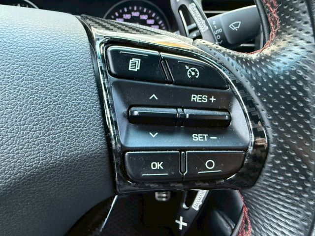 Elantra Sport 車道偏離/盲點/定速/安卓機/Carplay/排氣管/17吋鋁圈 原版件 定期保養  第10張相片