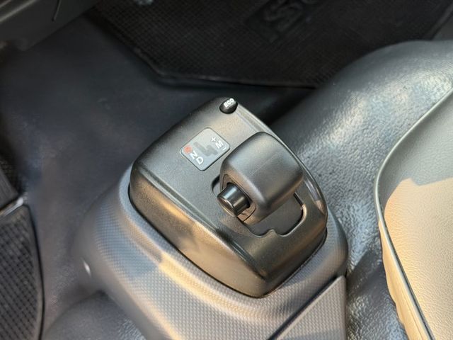 Isuzu NLR 自手排14呎 14呎貨斗/盲點偵測/安卓機 原版件 定期原廠保養 新車保固中  第18張相片
