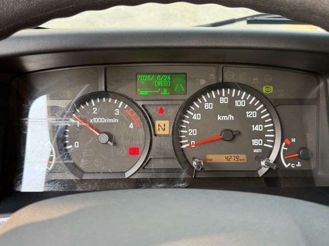 Isuzu NLR 自手排14呎 14呎貨斗/盲點偵測/安卓機 原版件 定期原廠保養 新車保固中  第20張相片