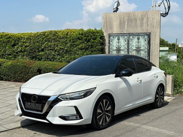 Sentra 尊爵智駕版 JBL音響/跟車/車偏/盲點/環景影像/Carplay/恆溫空調 原版件 定期保養  第1張相片