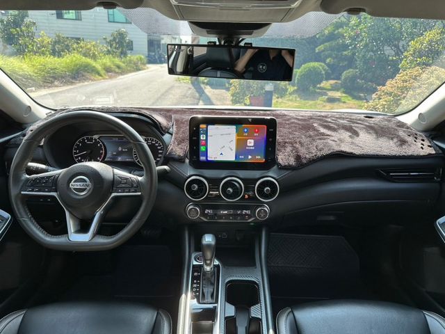 Sentra 尊爵智駕版 JBL音響/跟車/車偏/盲點/環景影像/Carplay/恆溫空調 原版件 定期保養  第9張相片