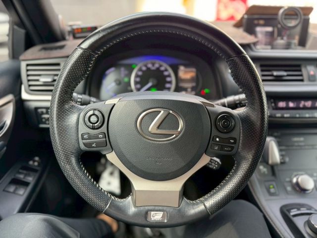 CT200h F Sport版 ACC跟車/車偏/加熱椅/前後雷達/FSport空力套件 原版件 定期原廠保養  第12張相片