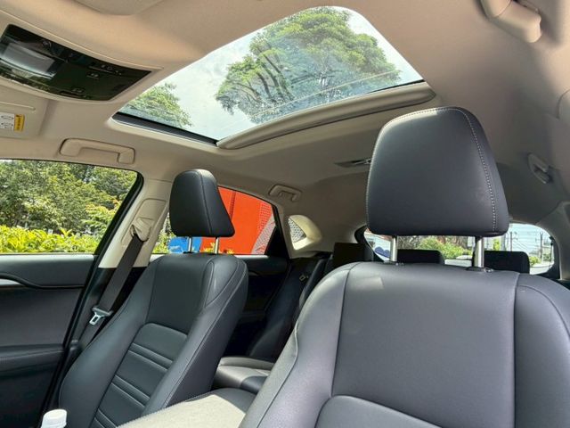 NX 200豪華 ACC跟車/車偏/加熱椅/電尾門/電動座椅/電動天窗 原版件 定期原廠保養  第19張相片