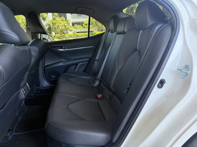 Camry 2.5 Hybrid尊爵 ACC跟車/車偏/盲點/恆溫/LED頭燈/IKEY免鑰匙 定期保養  第14張相片