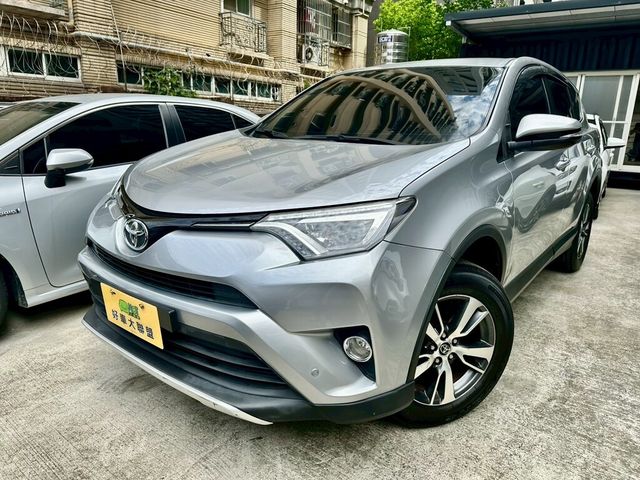 TOYOTA豐田 RAV4  第1張相片