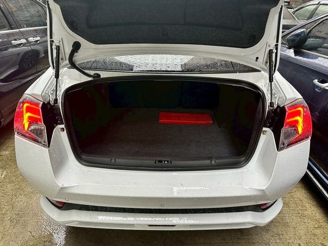MITSUBISHI三菱 LANCER  第14張相片