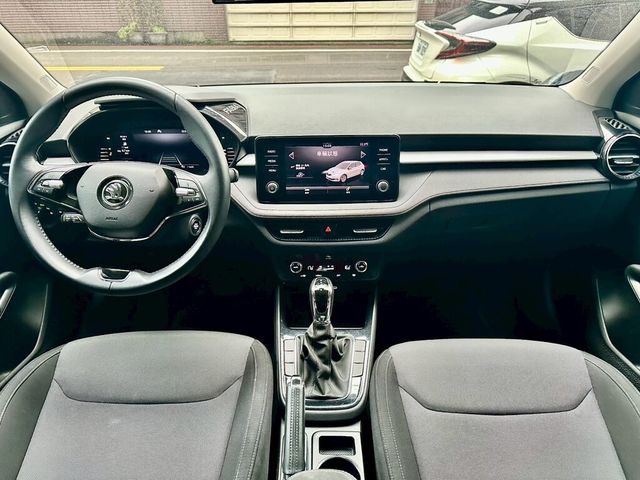 SKODA司科達 FABIA  第5張相片