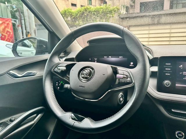 SKODA司科達 FABIA  第7張相片