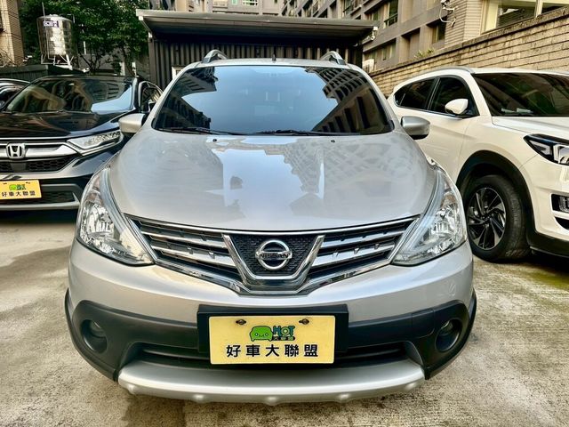 NISSAN日產 LIVINA  第2張相片