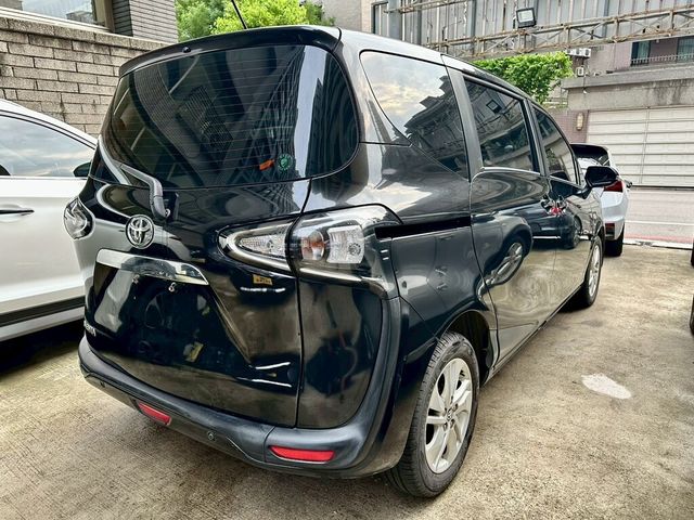 TOYOTA豐田 SIENTA  第3張相片