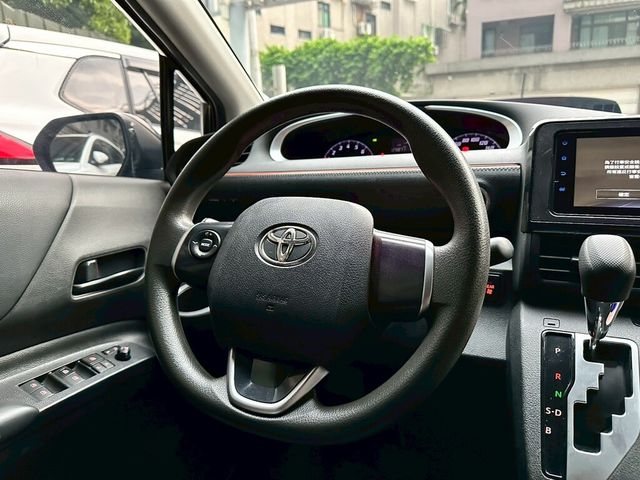 TOYOTA豐田 SIENTA  第9張相片