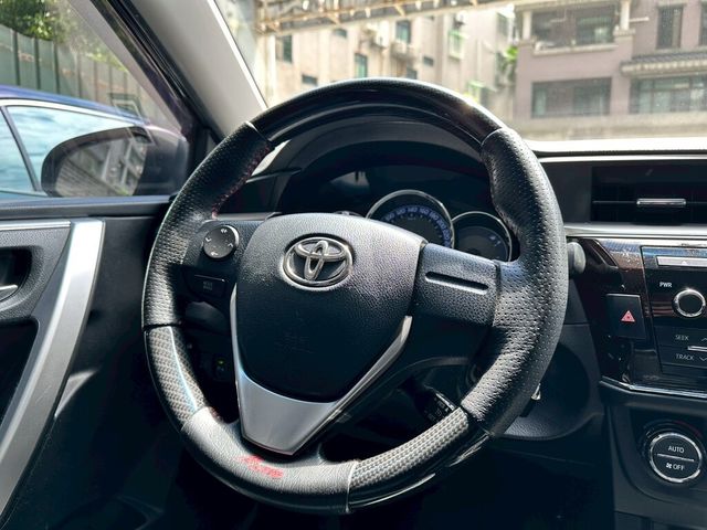 TOYOTA豐田 ALTIS  第8張相片