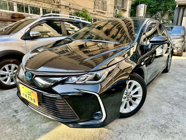 TOYOTA豐田 COROLLA ALTIS HYBRID  第1張相片