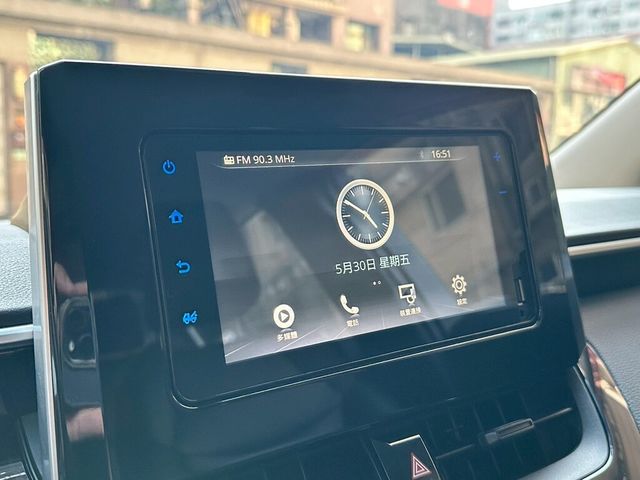 TOYOTA豐田 COROLLA ALTIS HYBRID  第8張相片