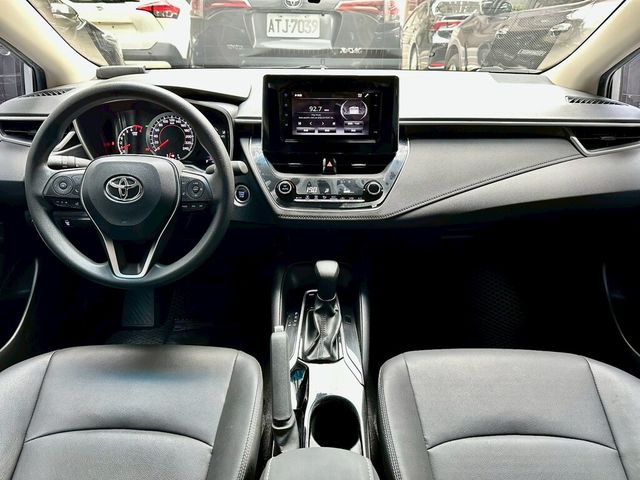 TOYOTA豐田 ALTIS  第5張相片