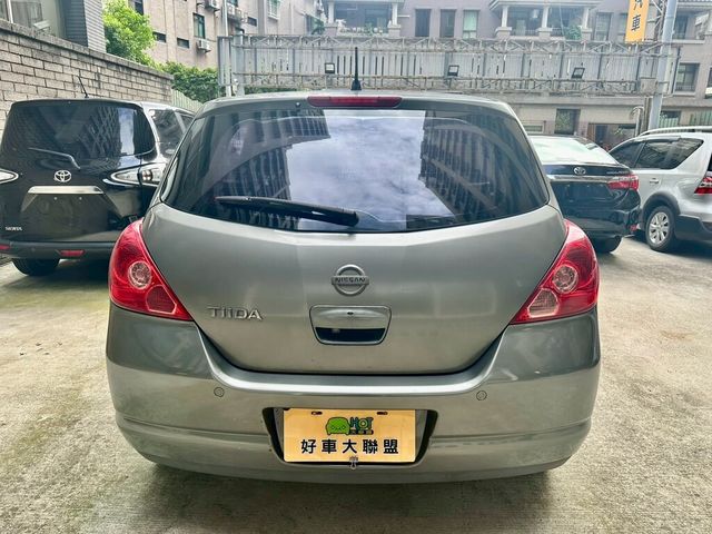 NISSAN日產 TIIDA  第4張相片