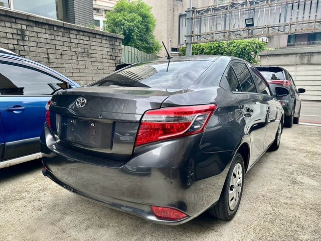 TOYOTA豐田 VIOS  第3張相片