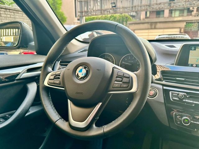 BMW寶馬 X1  第8張相片
