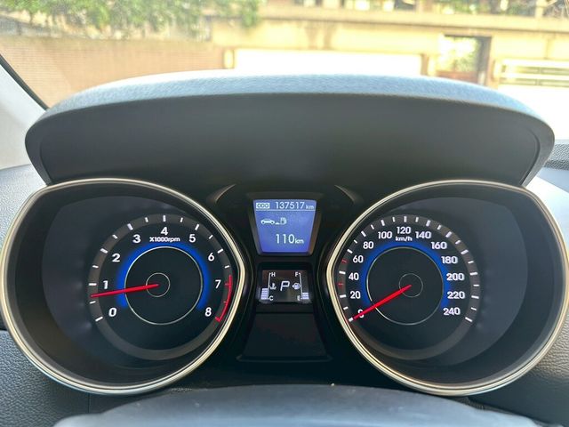 HYUNDAI現代 ELANTRA  第14張相片