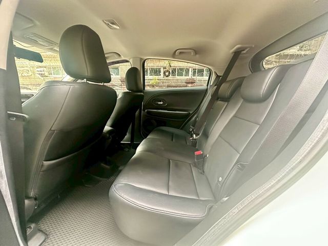 HONDA本田 HR-V  第6張相片