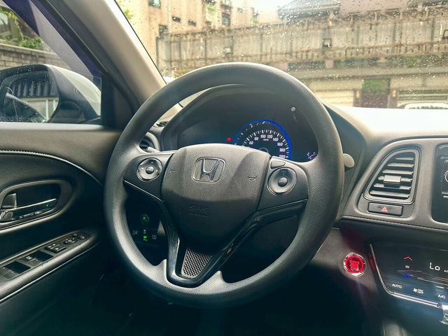 HONDA本田 HR-V  第7張相片