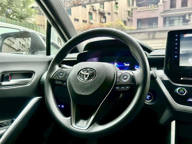 TOYOTA豐田 COROLLA CROSS HYBRID  第7張相片