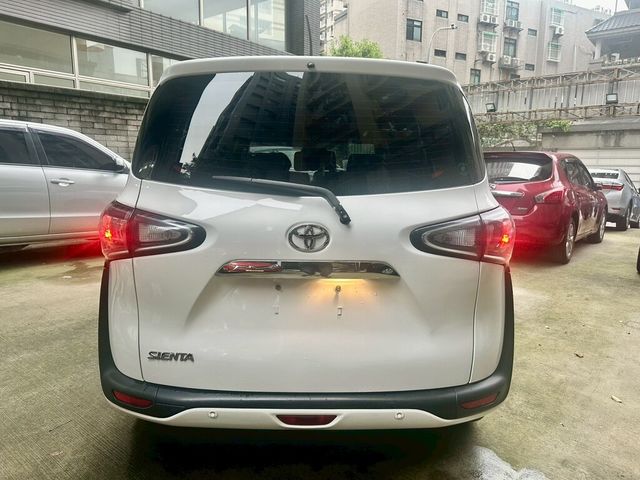 TOYOTA豐田 SIENTA  第4張相片