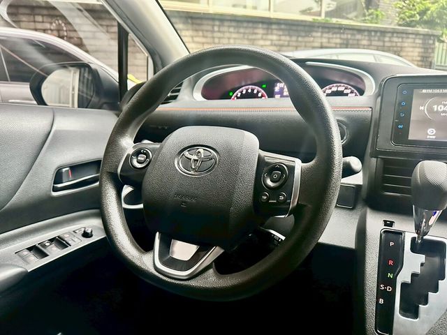 TOYOTA豐田 SIENTA  第8張相片