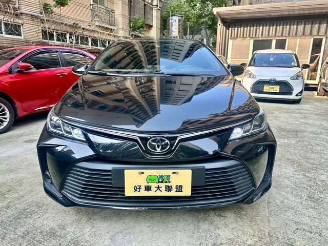 TOYOTA豐田 ALTIS  第2張相片