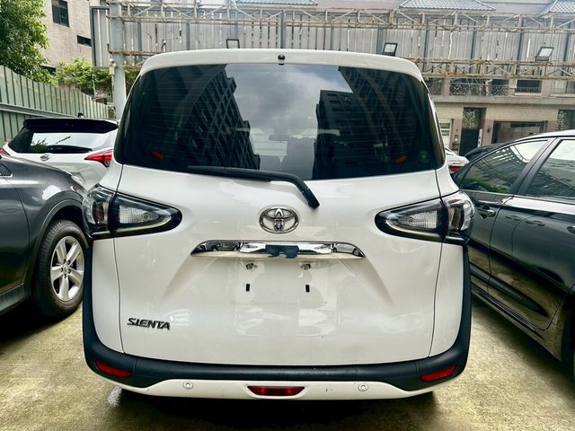 TOYOTA豐田 SIENTA  第4張相片