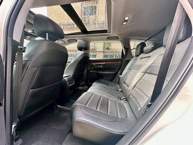HONDA本田 CR-V  第6張相片