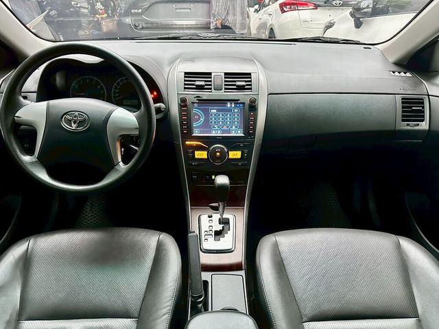 TOYOTA豐田 ALTIS  第5張相片
