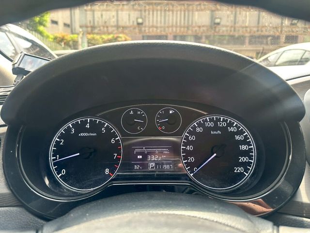 NISSAN日產 TIIDA  第11張相片
