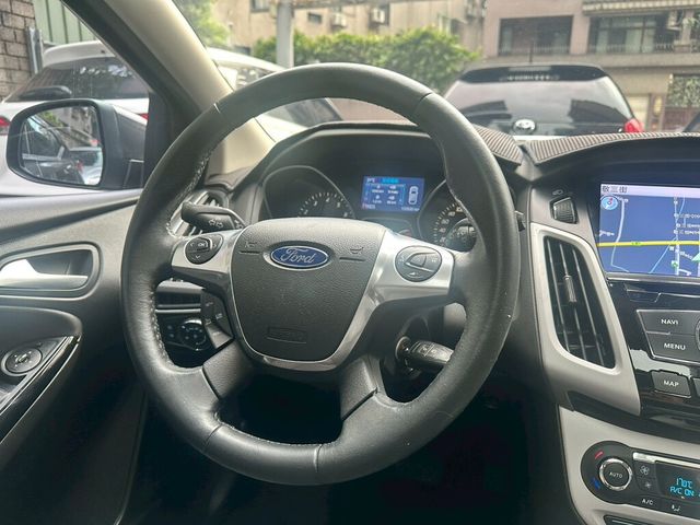 FORD福特 FOCUS  第7張相片