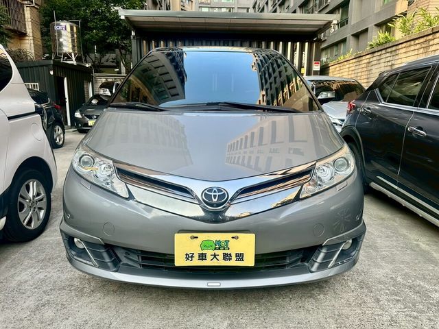 TOYOTA豐田 PREVIA  第2張相片