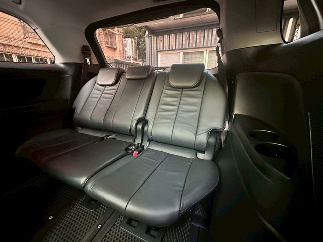 TOYOTA豐田 PREVIA  第7張相片