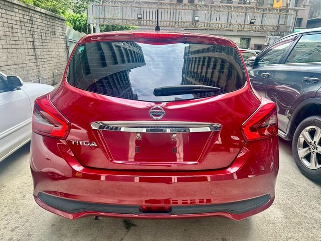 NISSAN日產 TIIDA  第4張相片