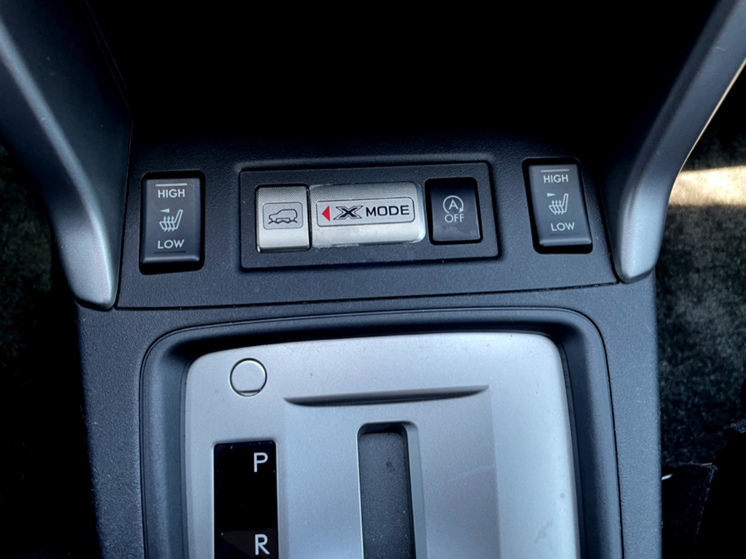 【皇碩超邁實車實價】14 年 Subaru Forester ( 森林人 ) 2.0 i Premium   對稱式全時四輪傳動 電動尾門  第12張相片