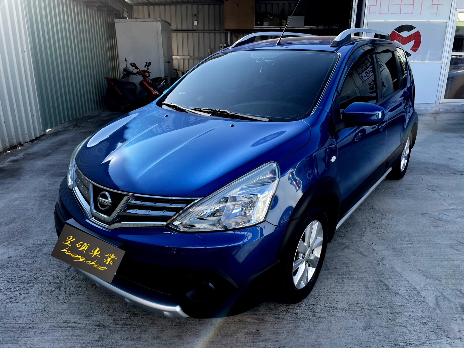 【皇碩超邁實車實價】2019年 Nissan Livina 1.6  低里程 全車原鈑件  第1張相片