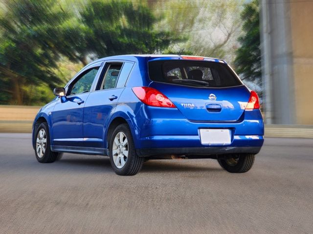 NISSAN日產 TIIDA  第3張相片