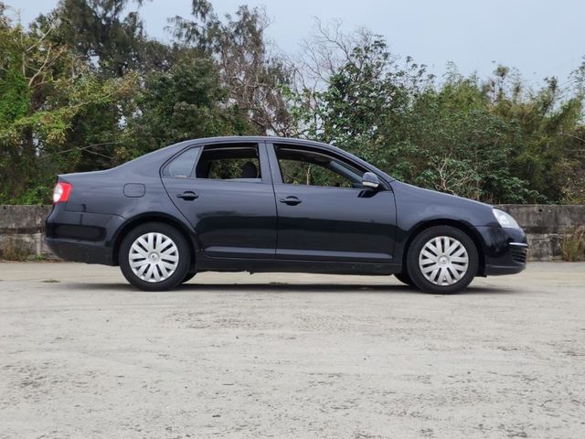 VOLKSWAGEN福斯 JETTA  第9張相片