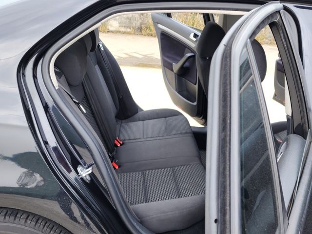 VOLKSWAGEN福斯 JETTA  第11張相片