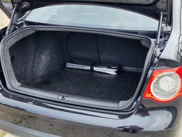 VOLKSWAGEN福斯 JETTA  第18張相片