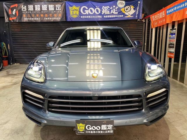 前雙座8向電動記憶座椅/跑車計時套件/360環景/車道維持/都會安全輔助 /電動尾門/22吋RS Spyder鋁圈/4條全新胎皮(買到賺到)/內飾板貼膜鍛造碳纖維  第3張相片