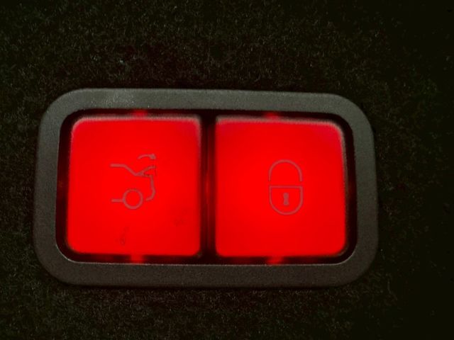 Mercedes-Benz/賓士 S400  第20張相片