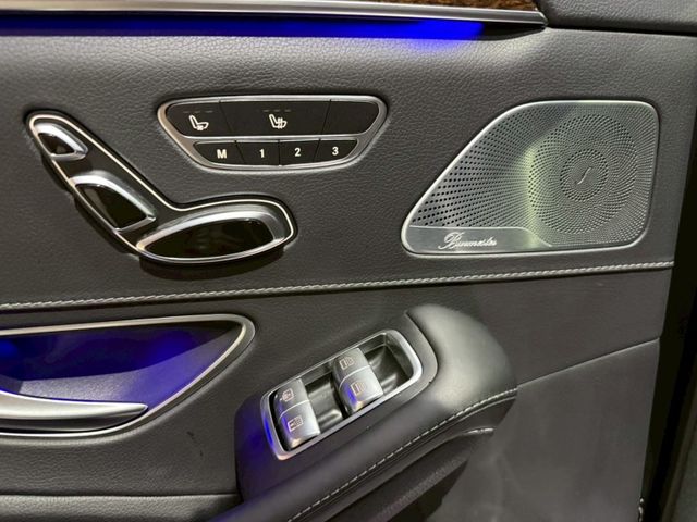 Mercedes-Benz/賓士 S400  第23張相片