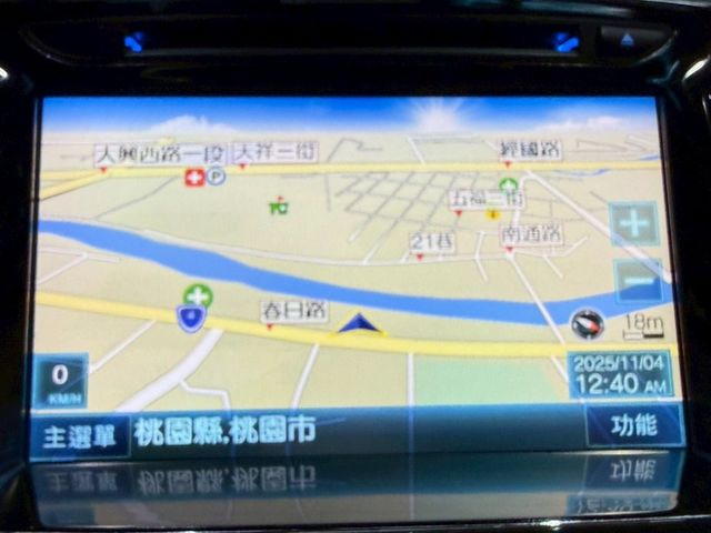 GLS旗艦型 僅跑6萬公里 駕駛座電動椅 倒車顯影 衛星導航  天窗 恆溫空調 定速巡航 一鍵啟動 方向盤快控 摸門解鎖 改裝類ET37古銅色輪框 四條胎皮來令片剛做好更新 保養剛做完 內外裝超挺  第20張相片