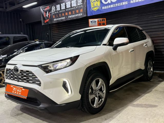 Toyota RAV4  第1張相片