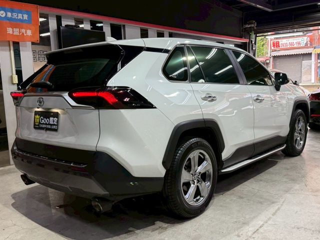 Toyota RAV4  第5張相片