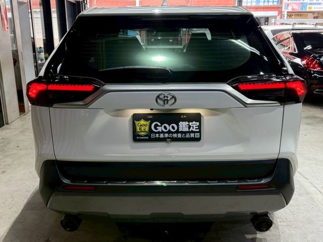 Toyota RAV4  第6張相片